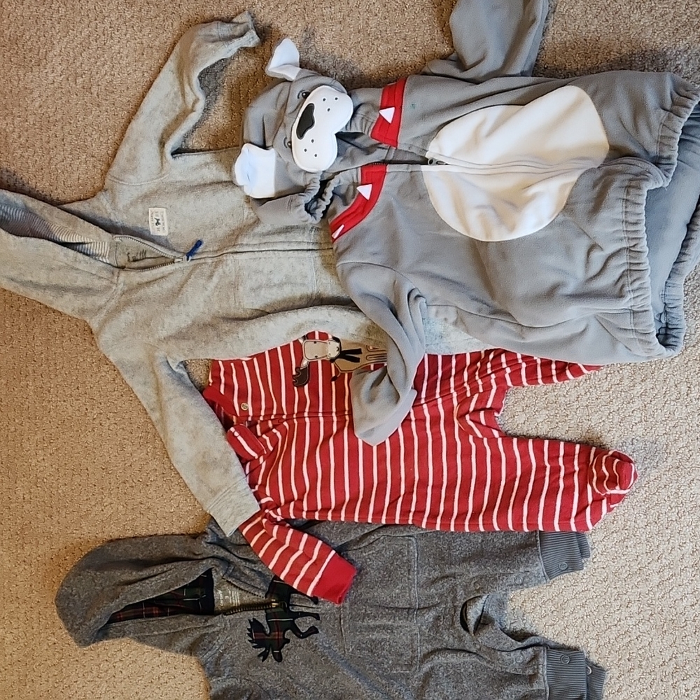 Baby clothes